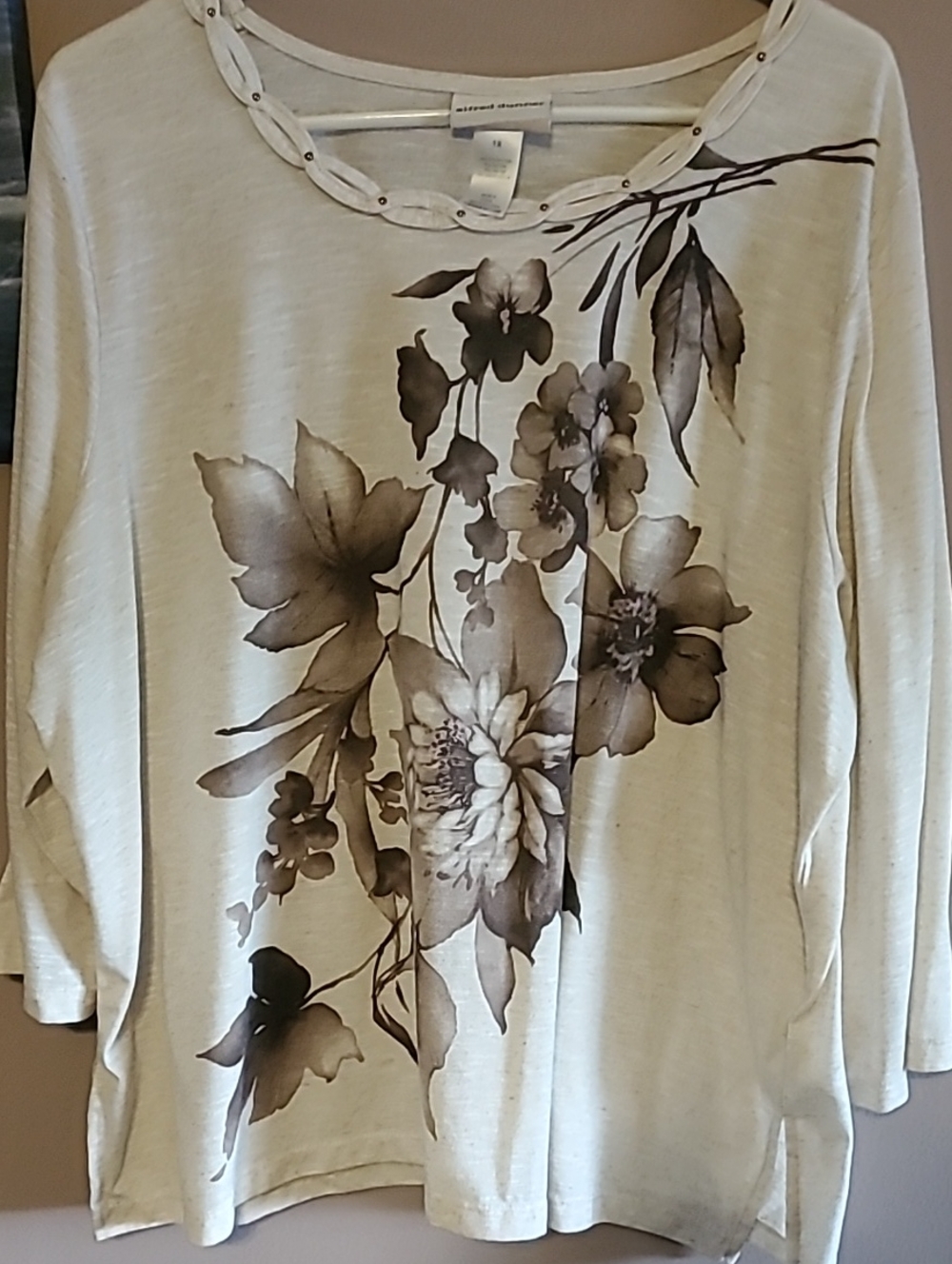 Alfred Dunner Cream Long-Sleeve Floral Print Top, 1X